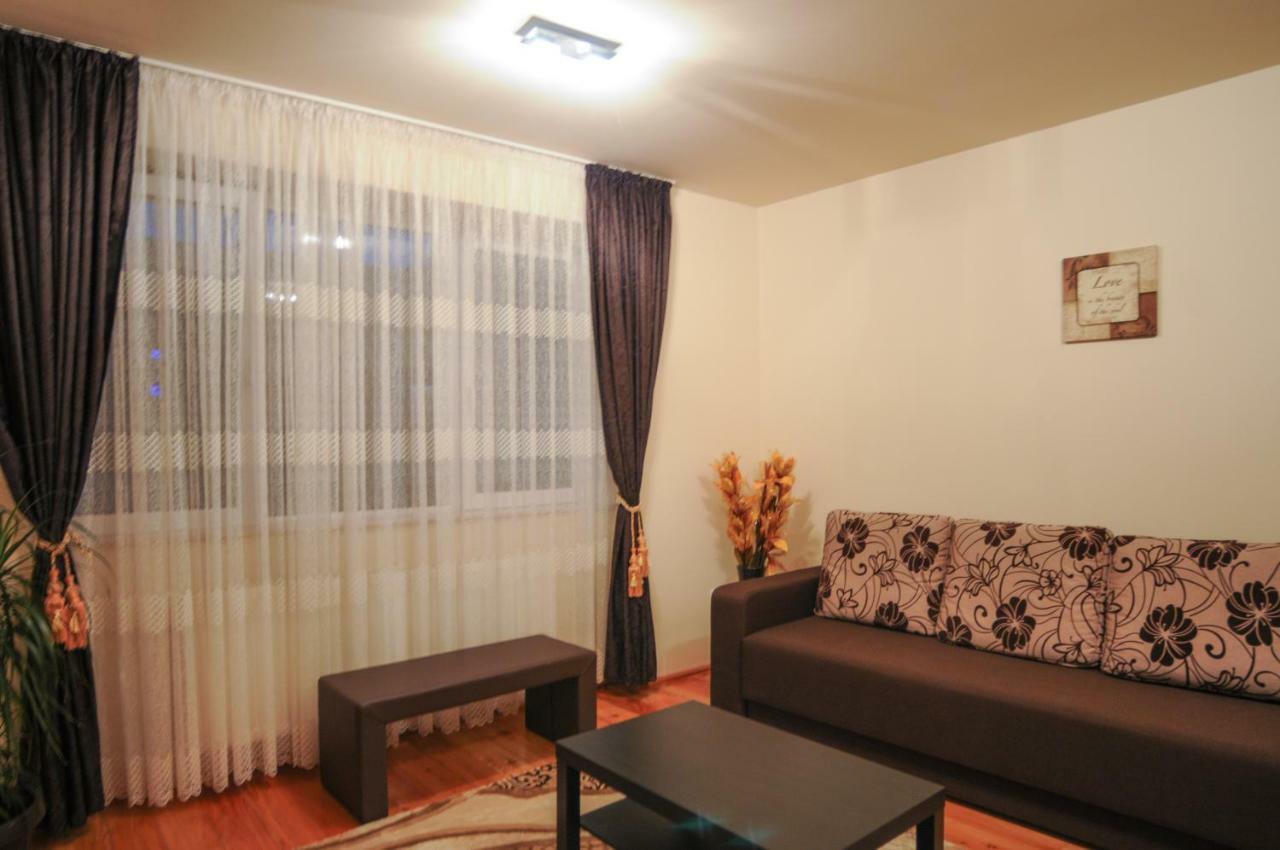 Casa Di Luca Apartamento Braşov Exterior foto