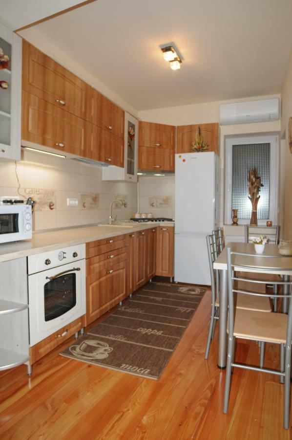 Casa Di Luca Apartamento Braşov Exterior foto